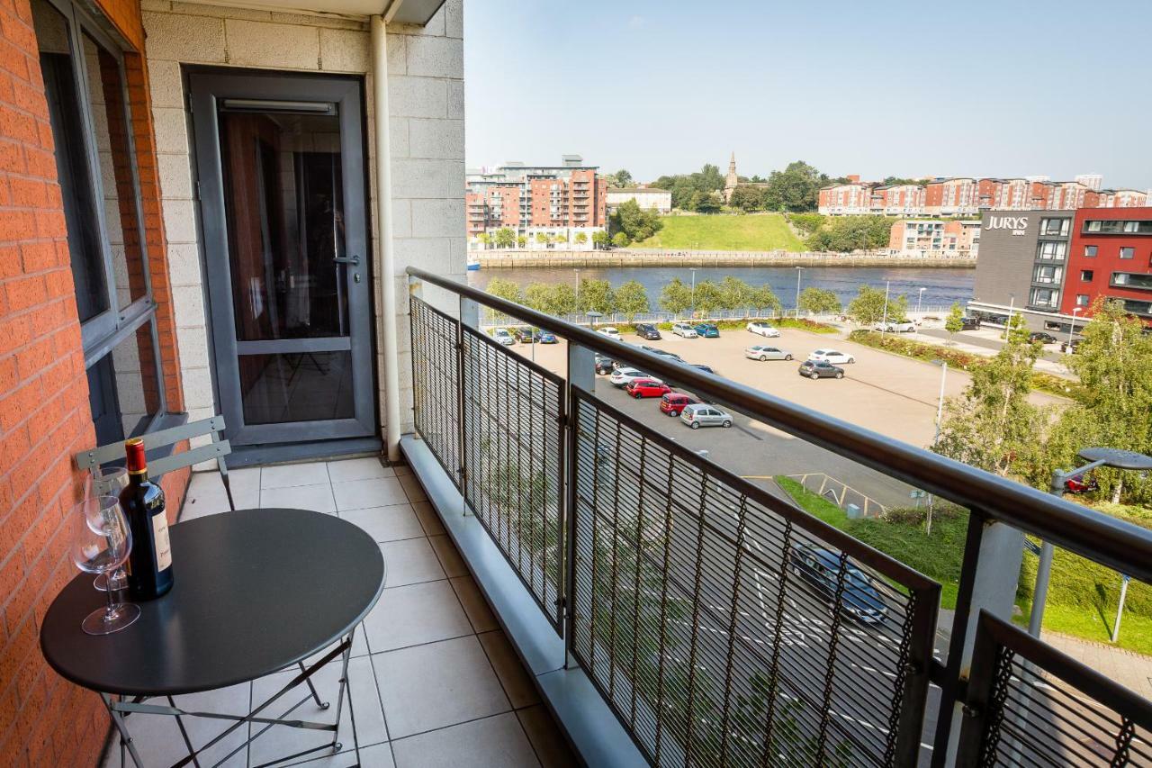 Luxury Quayside Apartment Newcastle upon Tyne Exterior foto